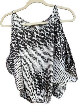 Current Affair Black White Cold Shoulder Batwing Blouse Top Size S
